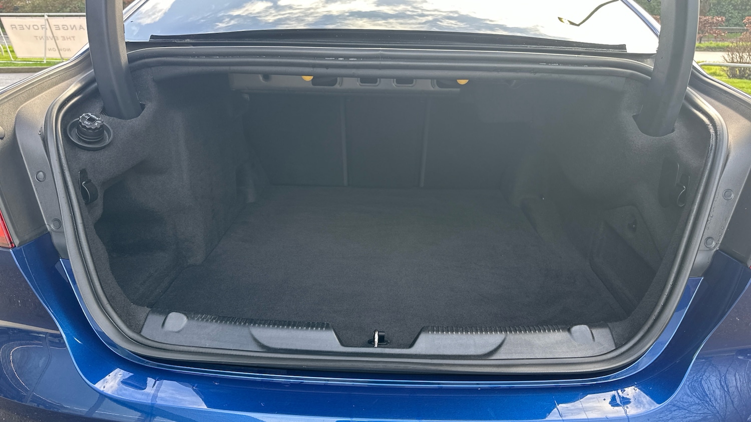 Used Jaguar XE 2022 for sale - 77595183: Photo 10