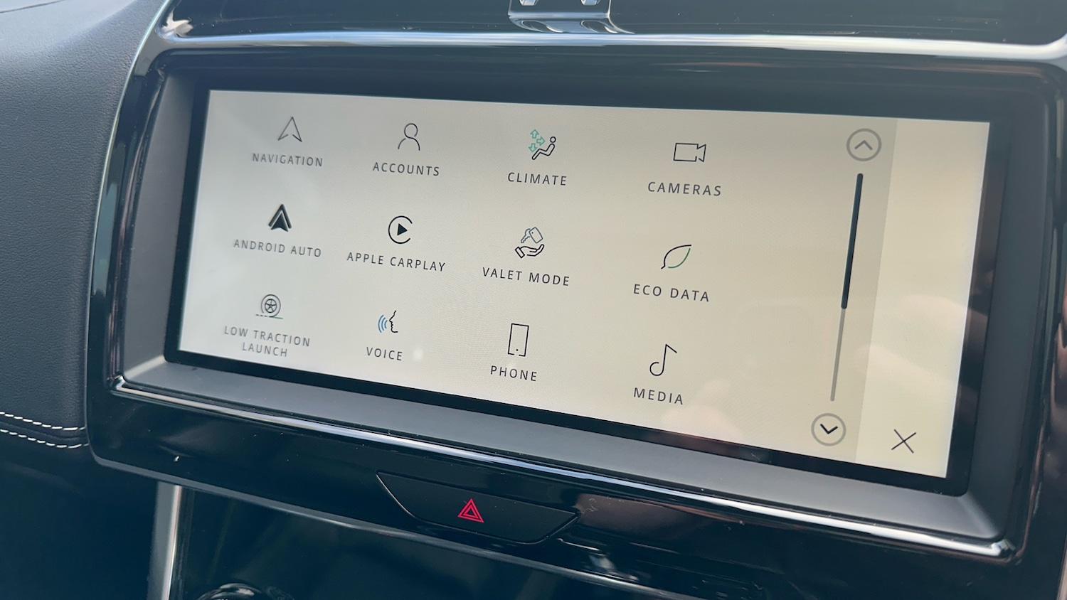 Used Jaguar XE 2022 for sale - 77595183: Photo 27