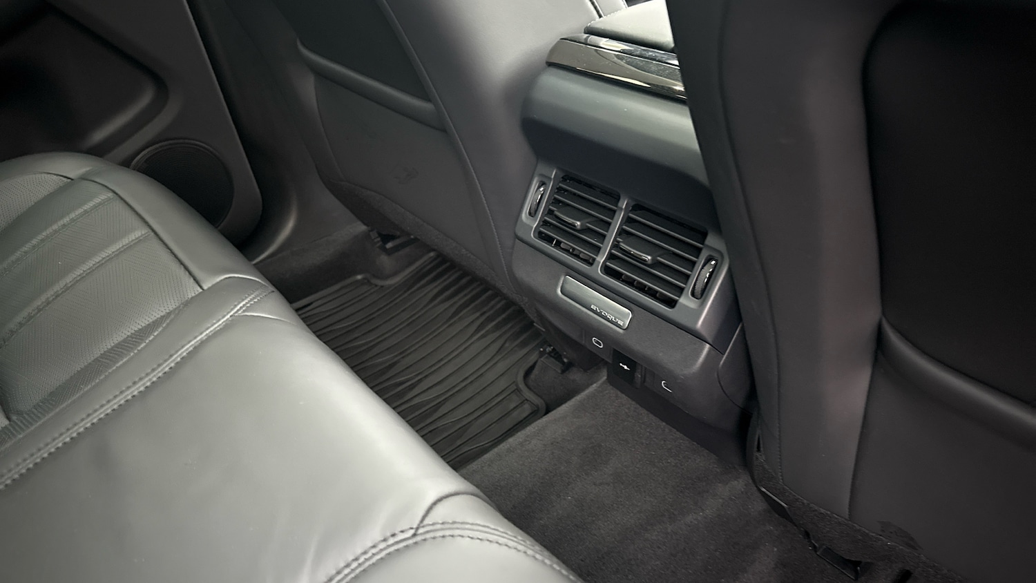 Used Land Rover Range Rover Evoque 2025 for sale - 76366230: Photo 18