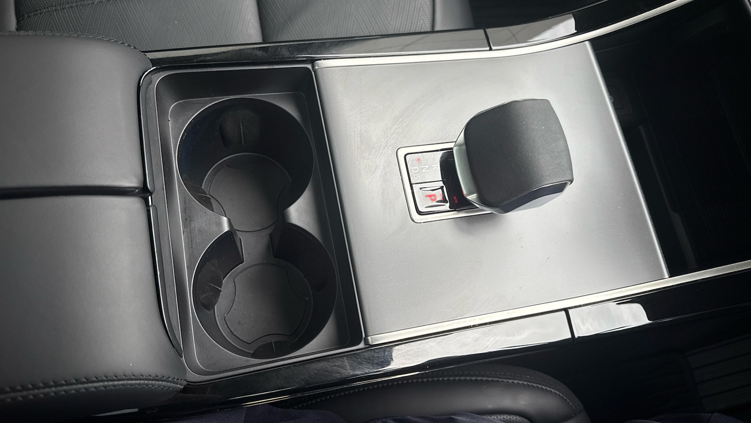 Used Land Rover Range Rover Evoque 2025 for sale - 76366230: Photo 31