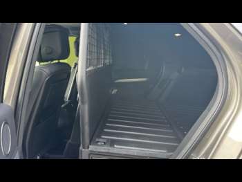 Used Land Rover Discovery 2022 for sale - 74703216: Photo