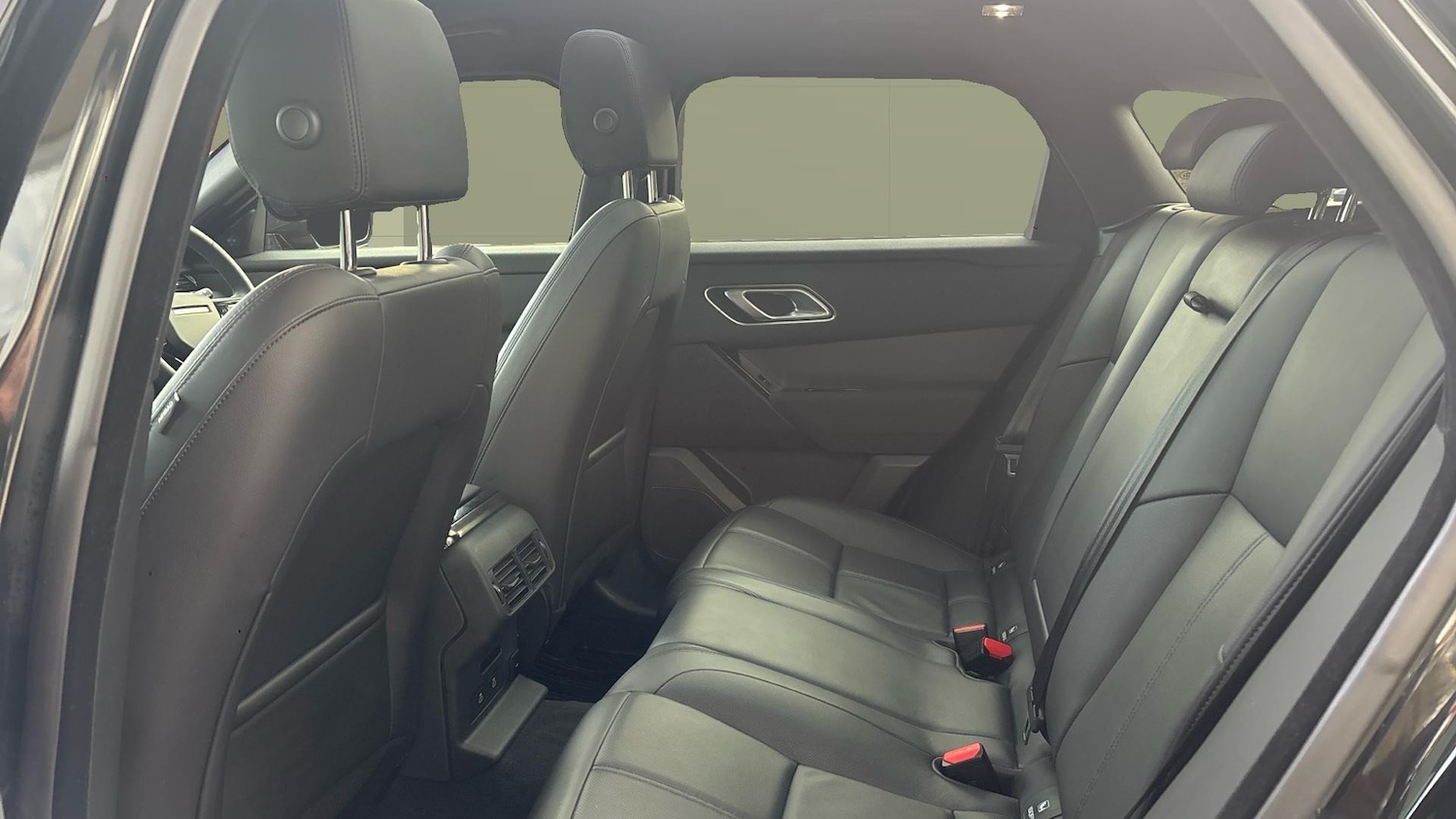 Used Land Rover Range Rover Velar 2023 for sale - 78004272: Photo 4