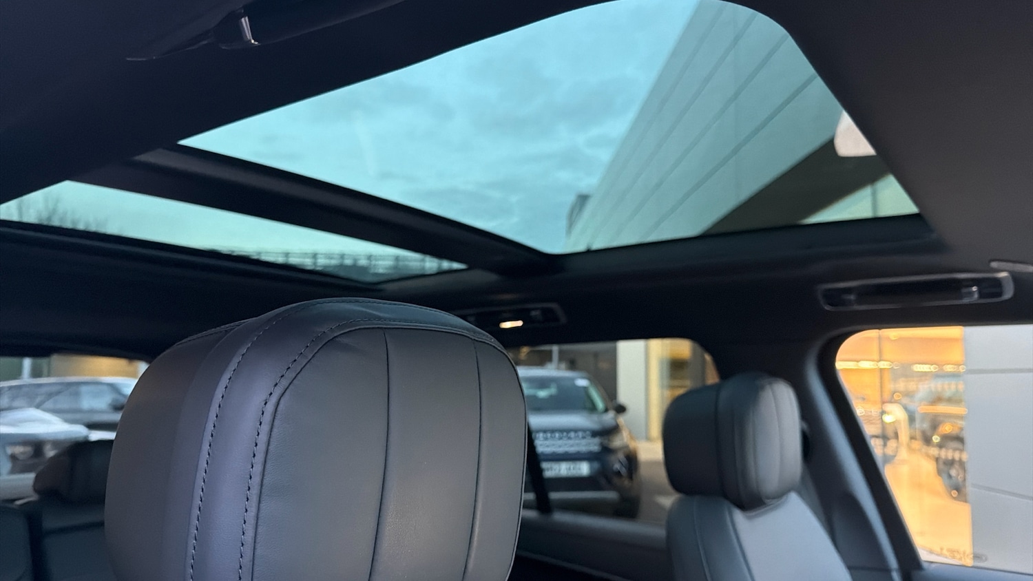 Used Land Rover Range Rover 2025 for sale - 77107498: Photo 20