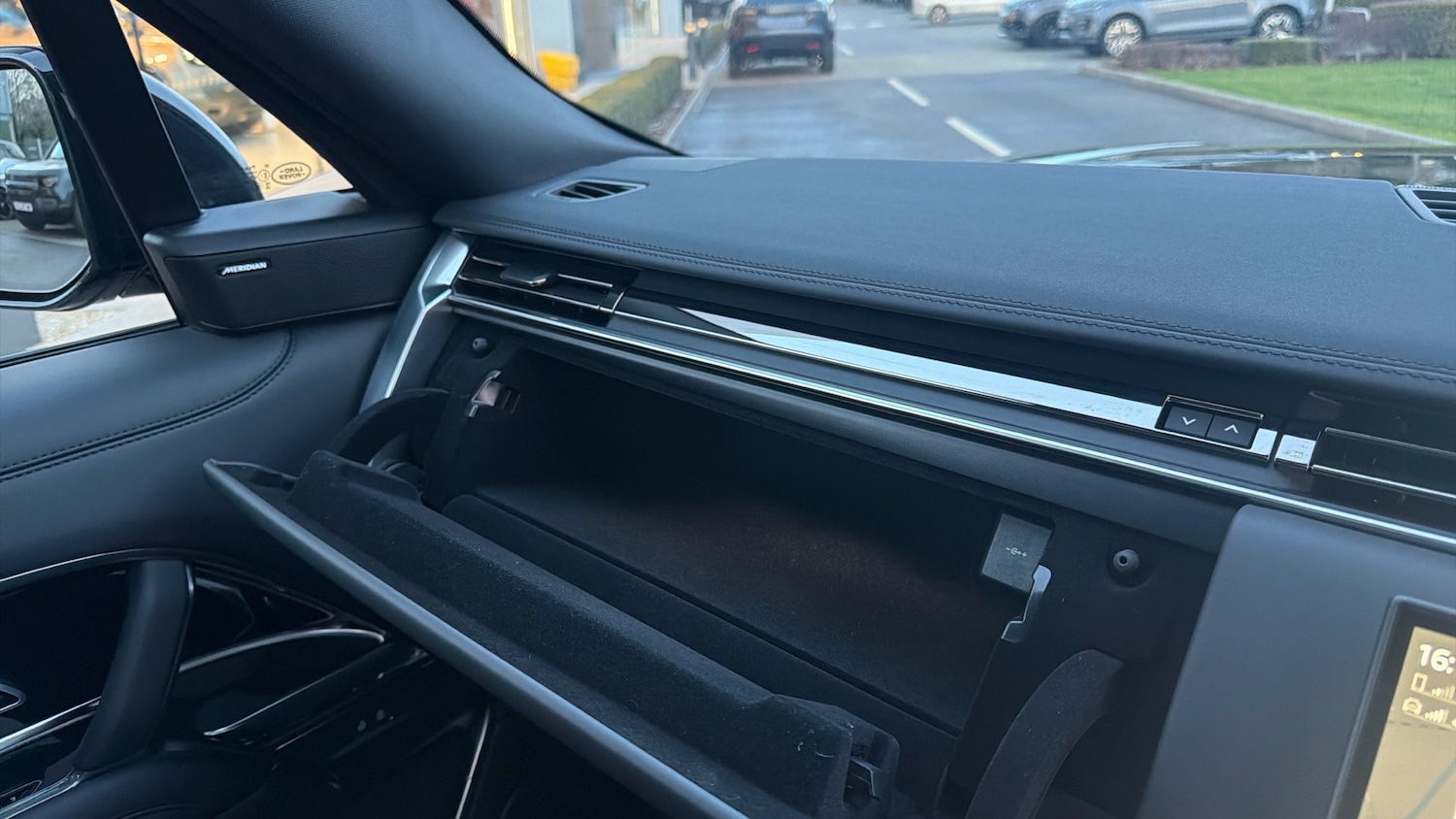 Used Land Rover Range Rover 2025 for sale - 77107498: Photo 21