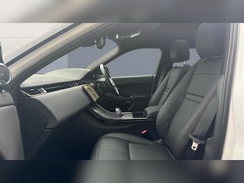 Used Land Rover Range Rover Evoque 2025 for sale - 76219005: Photo