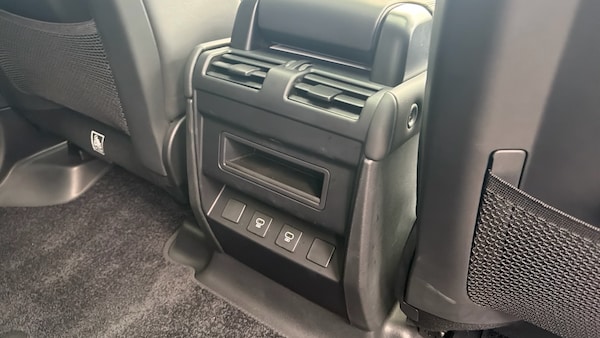 Used Land Rover Defender 2025 for sale - 76219008: Photo 18