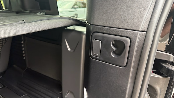 Used Land Rover Defender 2025 for sale - 76219008: Photo 25