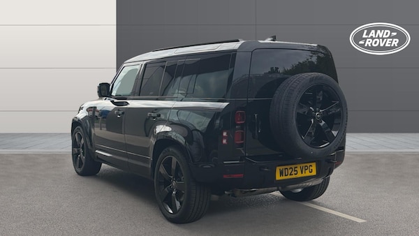 Used Land Rover Defender 2025 for sale - 76219008: Photo 2