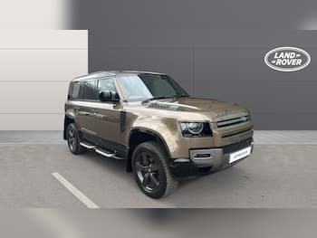 Used Land Rover Defender 2021 for sale - 79717639: Photo