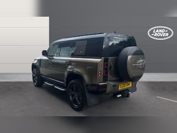 Used Land Rover Defender 2021 for sale - 79717639: Photo