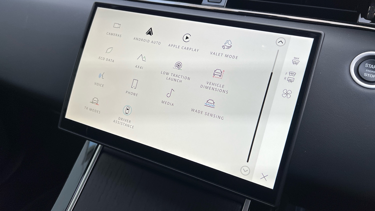 Used Land Rover Range Rover Evoque 2025 for sale - 77300957: Photo 32