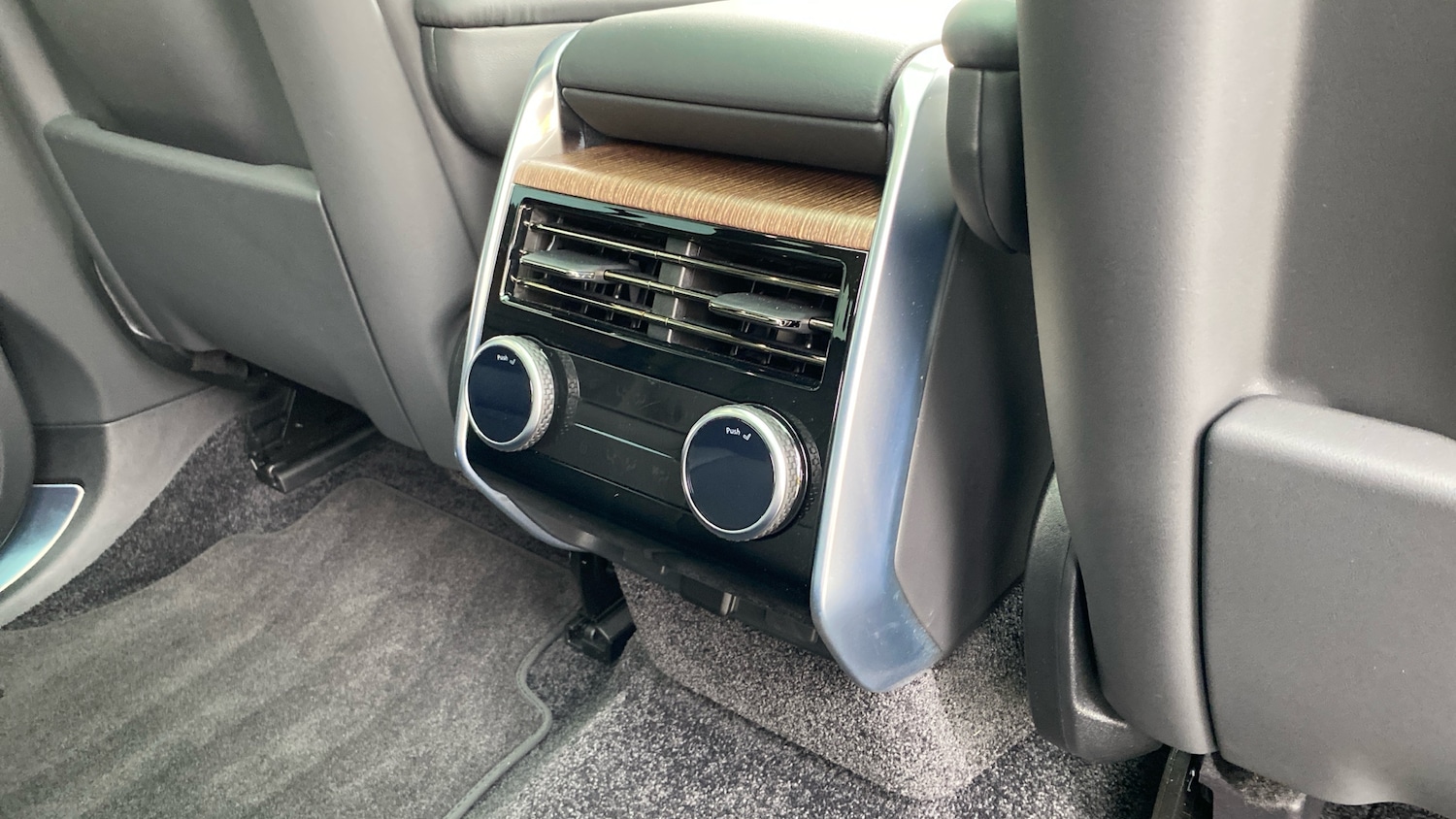 Used Land Rover Range Rover 2024 for sale - 76391610: Photo 18