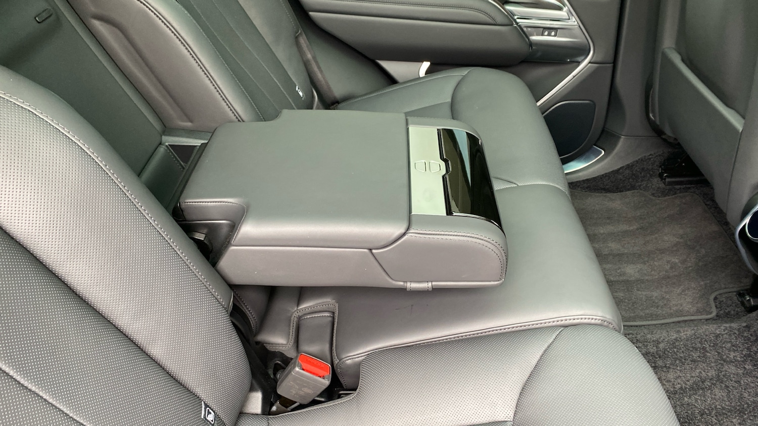 Used Land Rover Range Rover 2024 for sale - 76391610: Photo 28