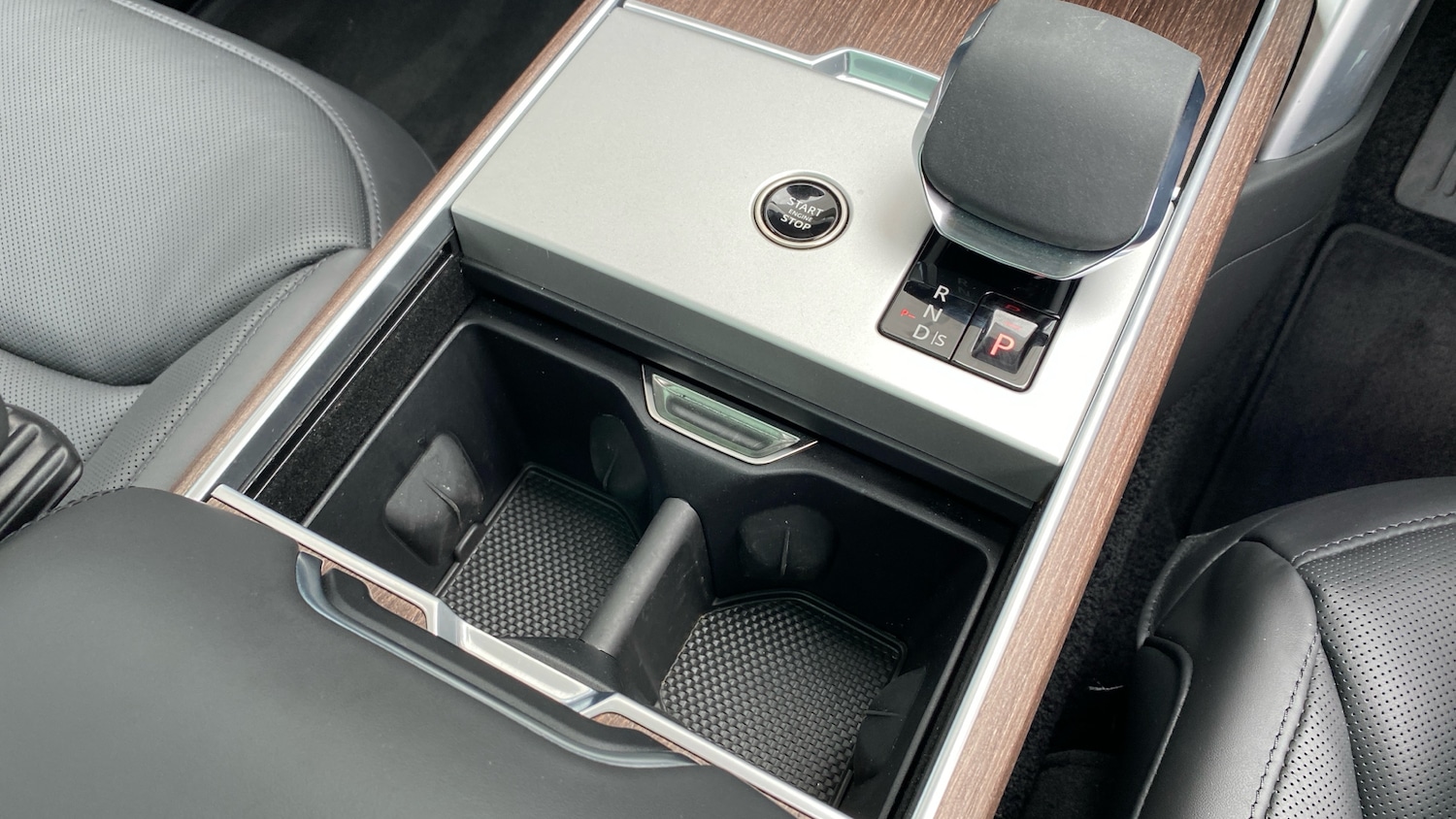 Used Land Rover Range Rover 2024 for sale - 76391610: Photo 32