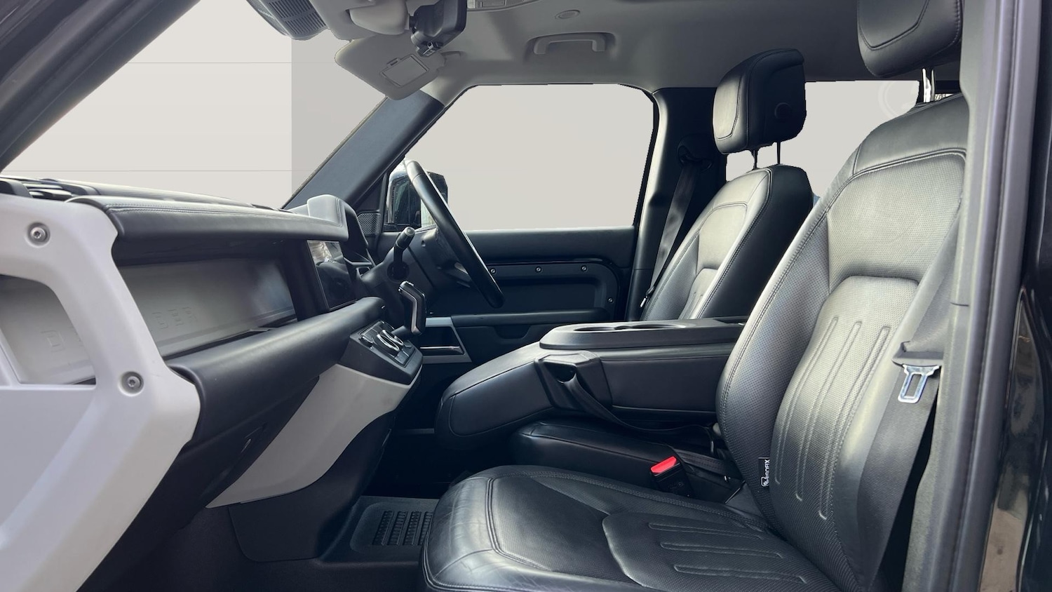 Used Land Rover Defender 2020 for sale - 78199370: Photo 3