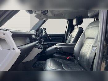 Used Land Rover Defender 2020 for sale - 78199370: Photo