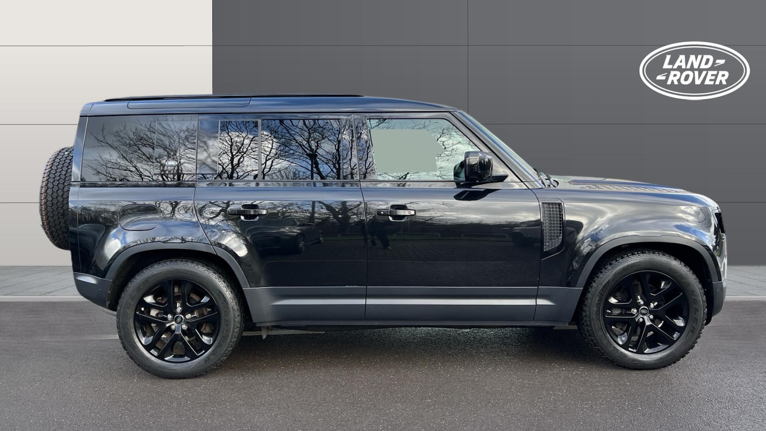 Used Land Rover Defender 2020 for sale - 78199370: Photo 5