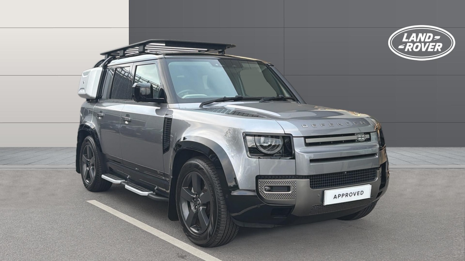 Used Land Rover Defender 2021 for sale - 76690092: Photo 1