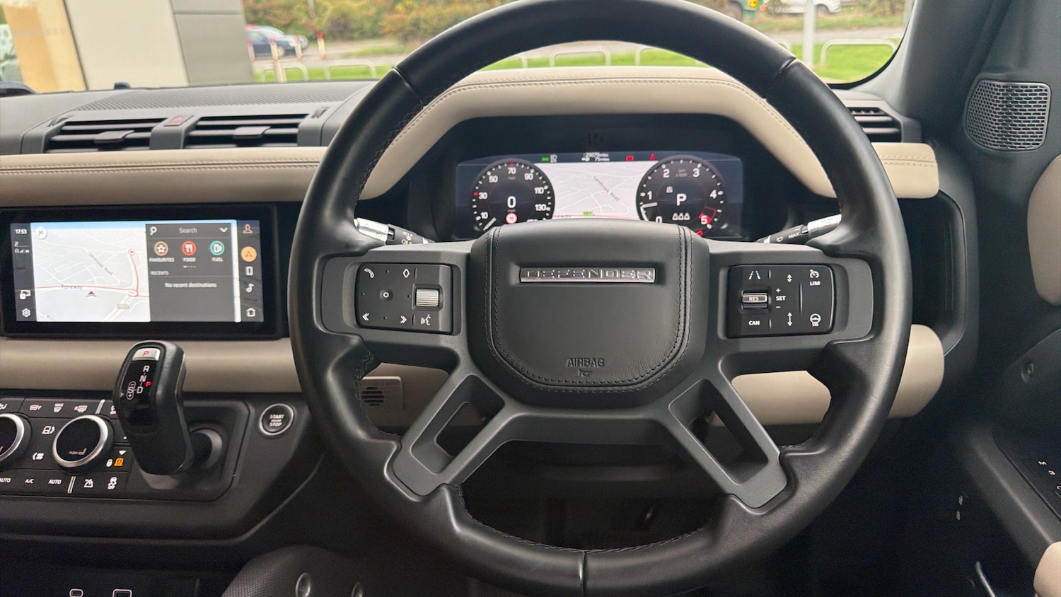 Used Land Rover Defender 2021 for sale - 76690092: Photo 15