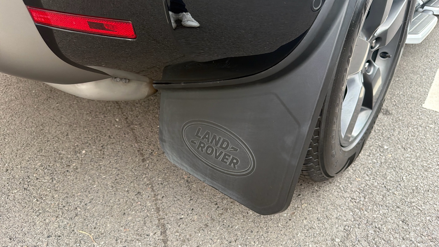 Used Land Rover Defender 2021 for sale - 76690092: Photo 43