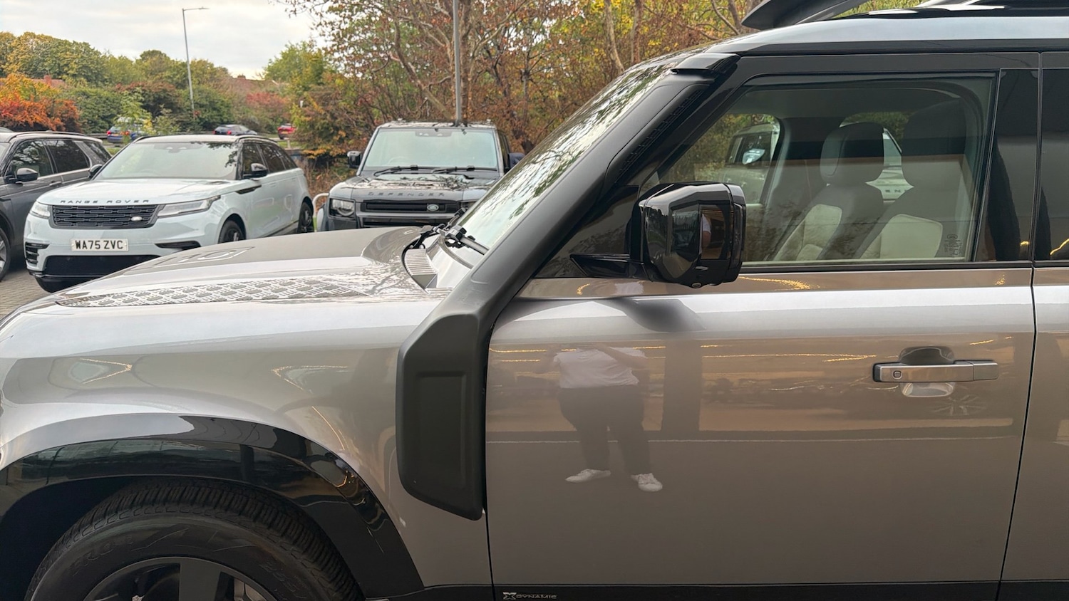 Used Land Rover Defender 2021 for sale - 76690092: Photo 50