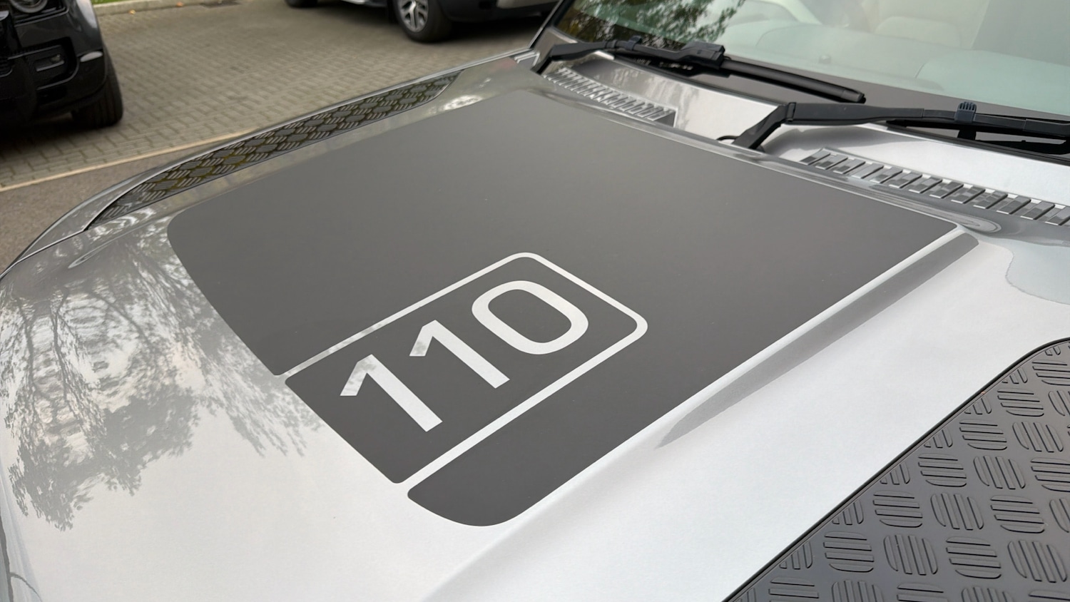 Used Land Rover Defender 2021 for sale - 76690092: Photo 51