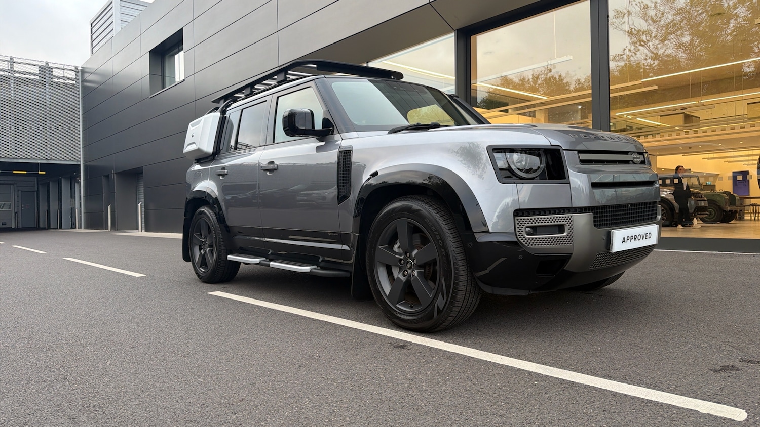 Used Land Rover Defender 2021 for sale - 76690092: Photo 54
