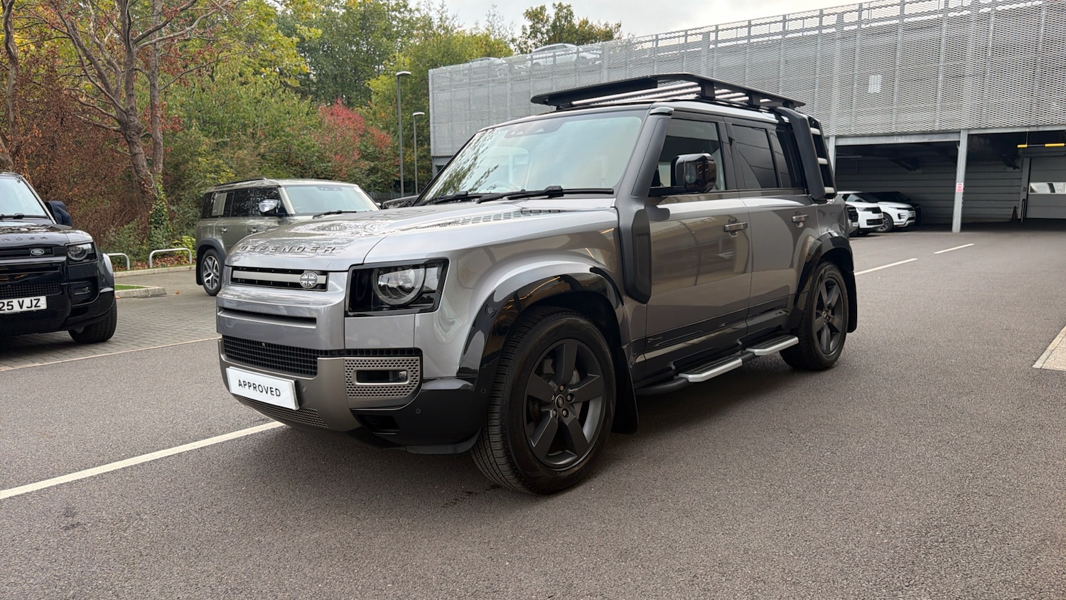 Used Land Rover Defender 2021 for sale - 76690092: Photo 55
