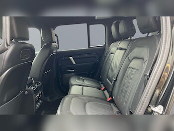 Used Land Rover Defender 2021 for sale - 77079447: Photo