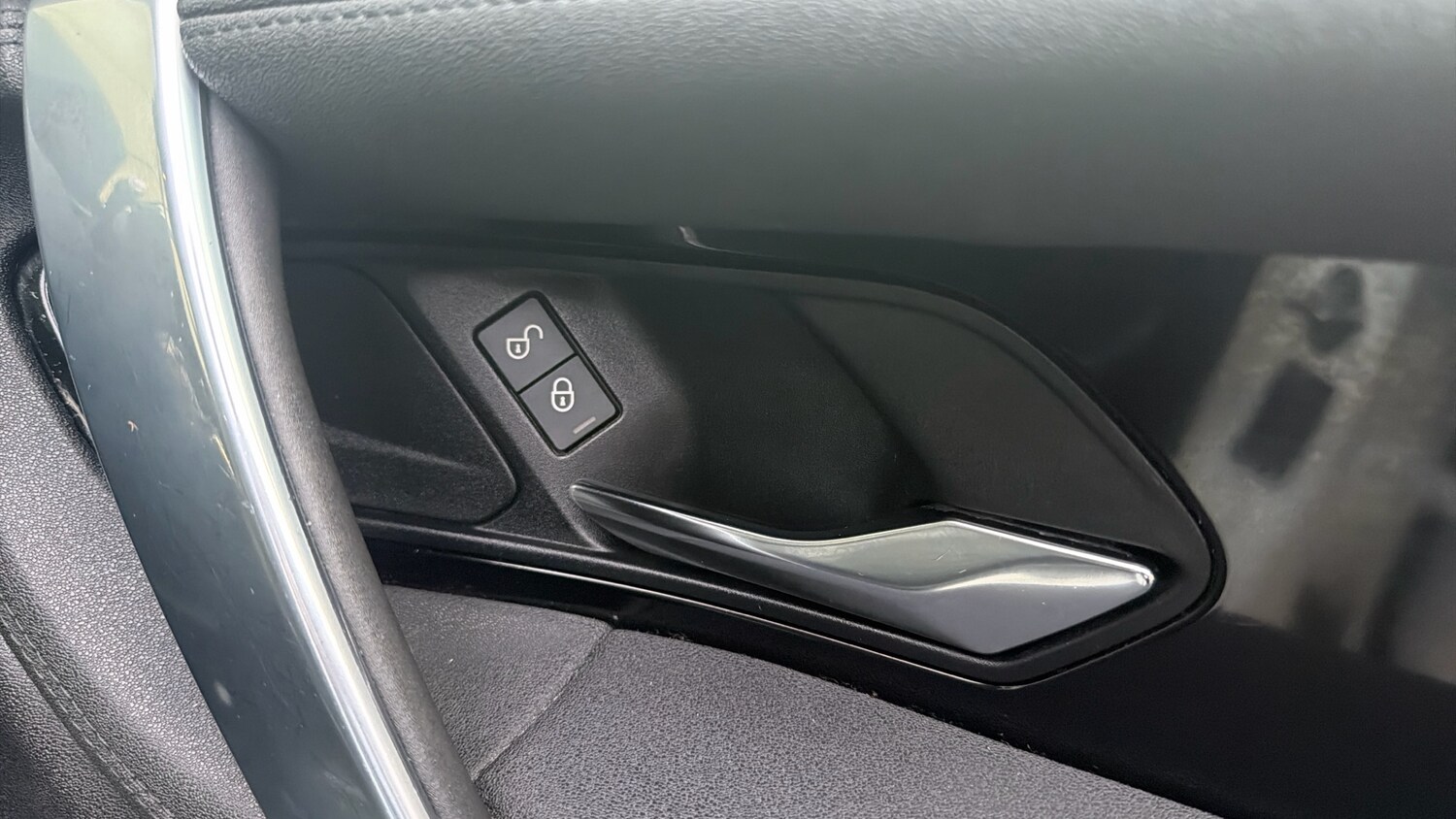 Used Land Rover Discovery Sport 2020 for sale - 77100672: Photo 24