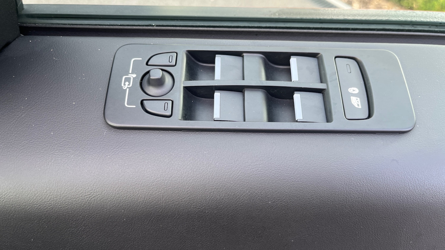 Used Land Rover Discovery Sport 2020 for sale - 76311298: Photo 20