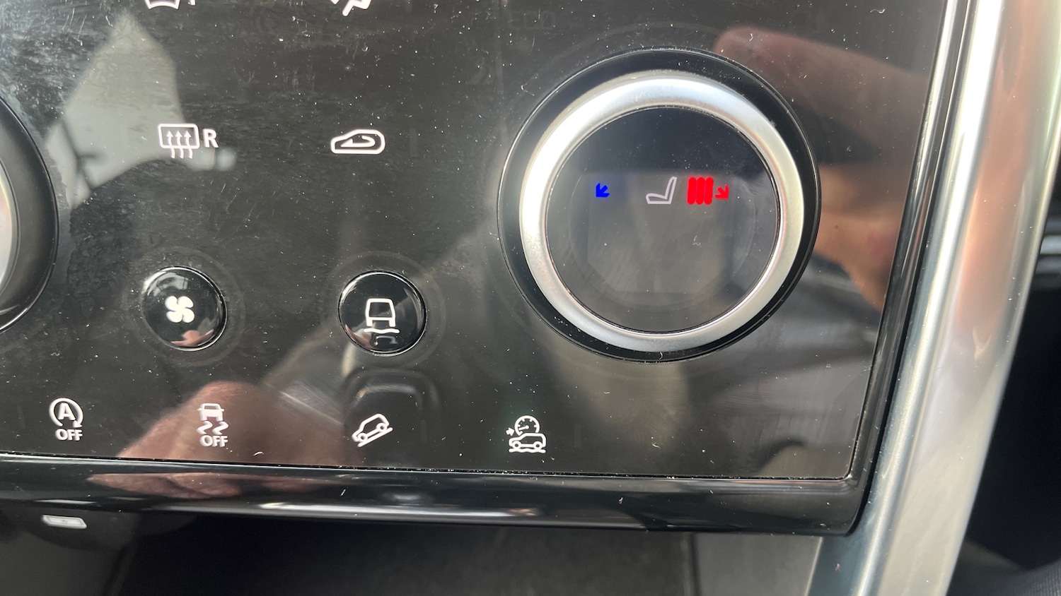 Used Land Rover Discovery Sport 2020 for sale - 76311298: Photo 30