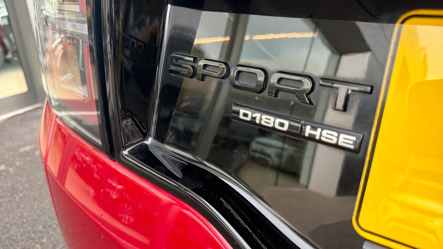 Used Land Rover Discovery Sport 2020 for sale - 76311298: Photo 33