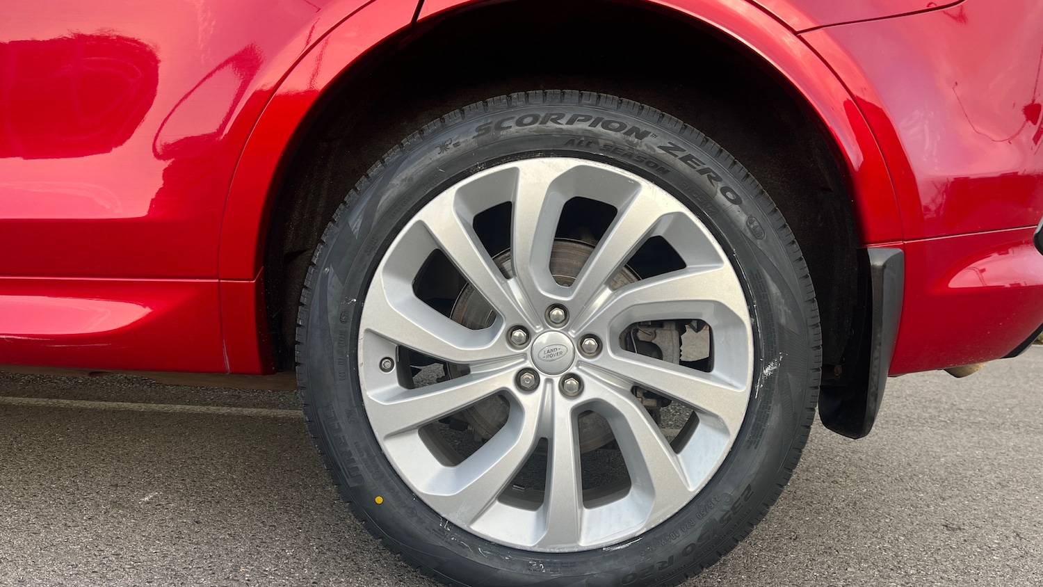 Used Land Rover Discovery Sport 2020 for sale - 76311298: Photo 8