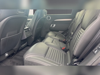 Used Land Rover Discovery 2021 for sale - 79476831: Photo