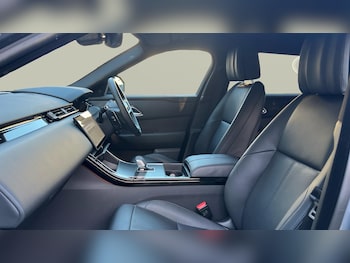 Used Land Rover Range Rover Velar 2025 for sale - 76979653: Photo
