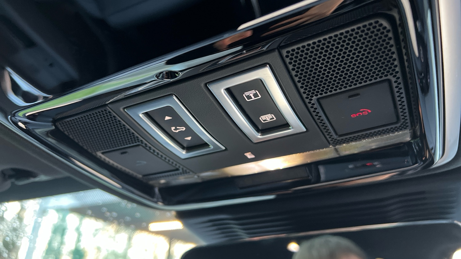 Used Land Rover Range Rover Velar 2025 for sale - 76979653: Photo 46