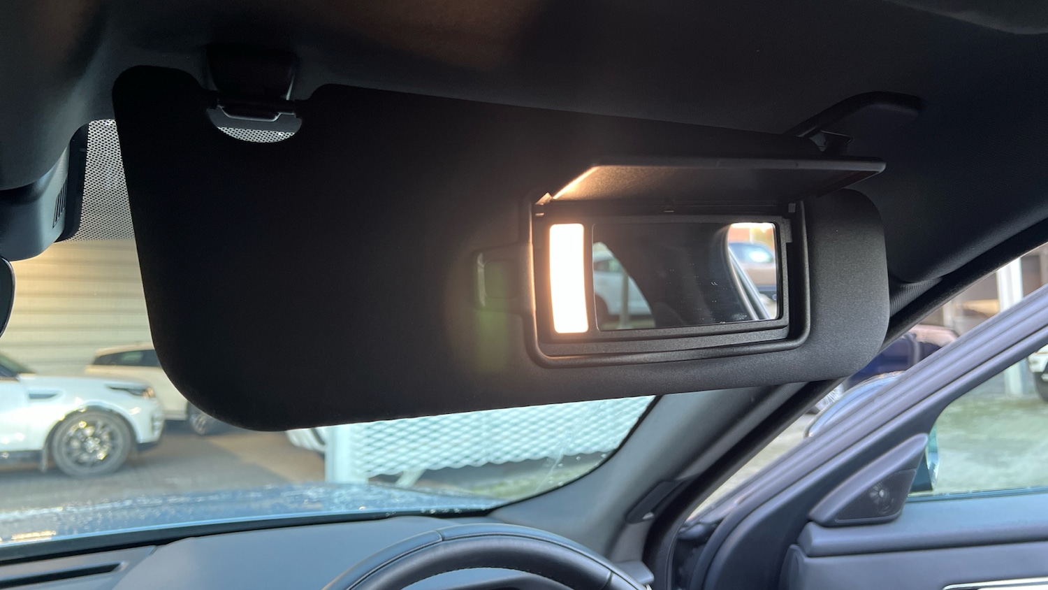 Used Land Rover Range Rover Velar 2025 for sale - 76979653: Photo 63