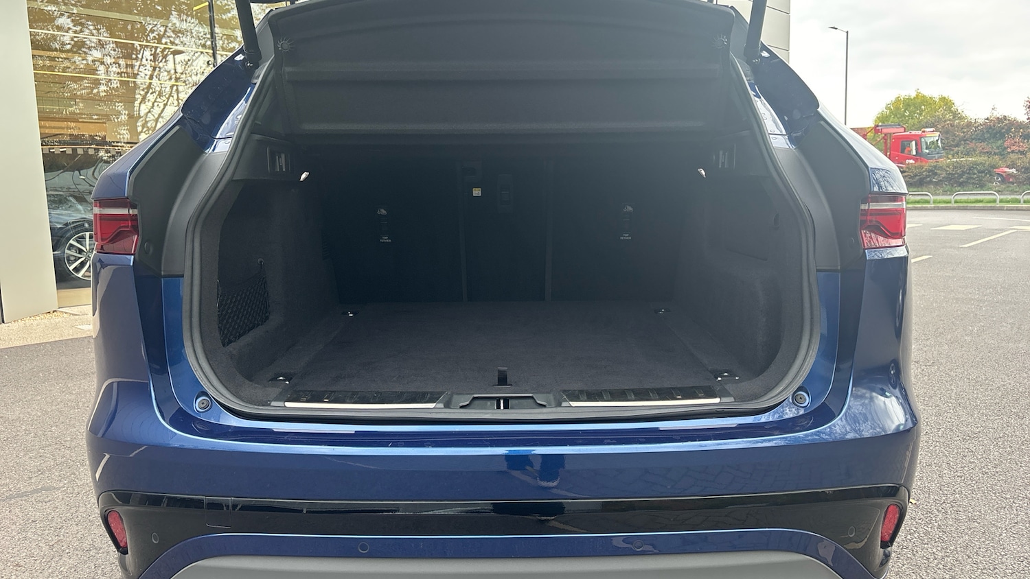 Used Jaguar F-Pace 2022 for sale - 76315279: Photo 10