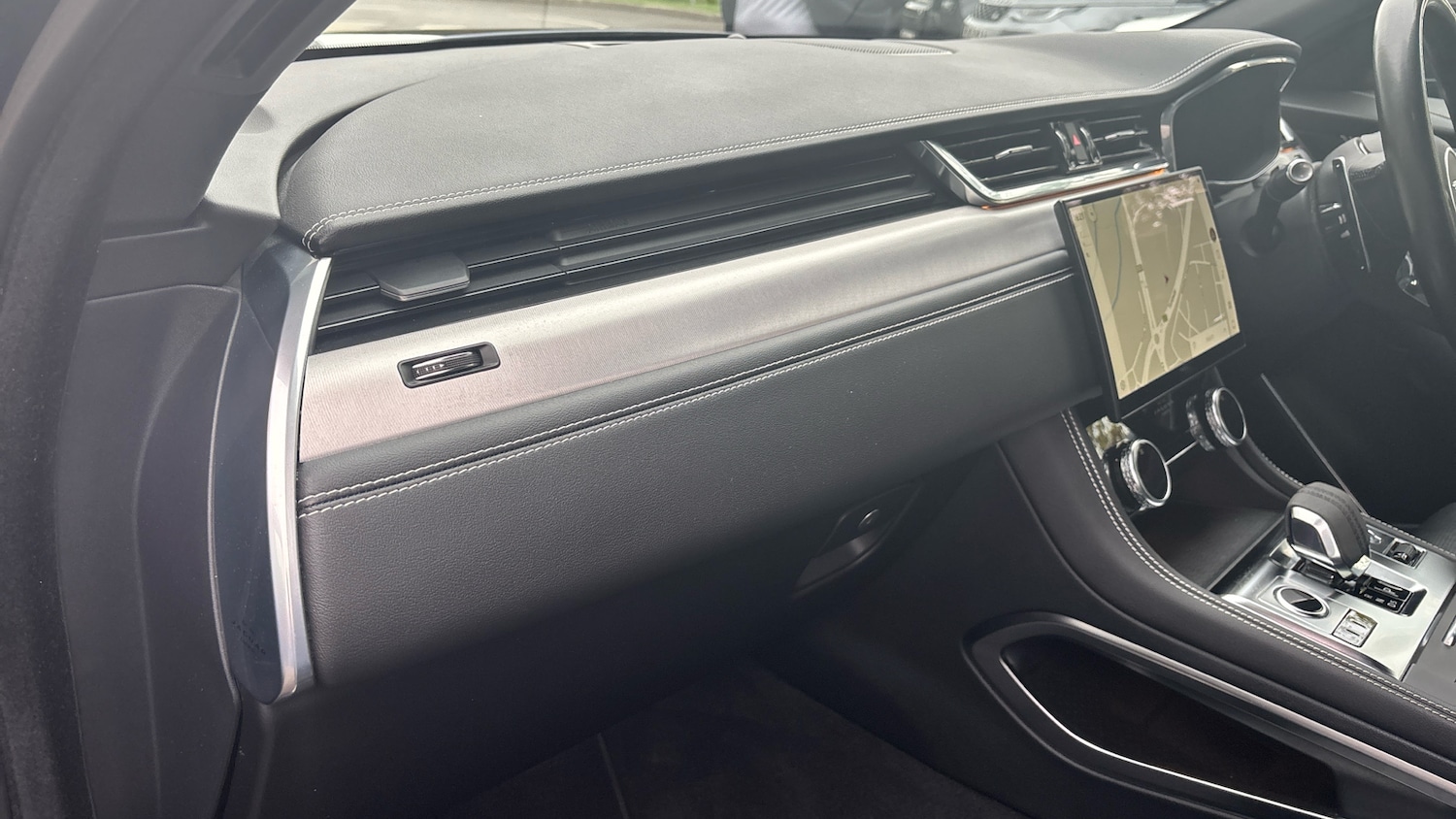 Used Jaguar F-Pace 2022 for sale - 76315279: Photo 21