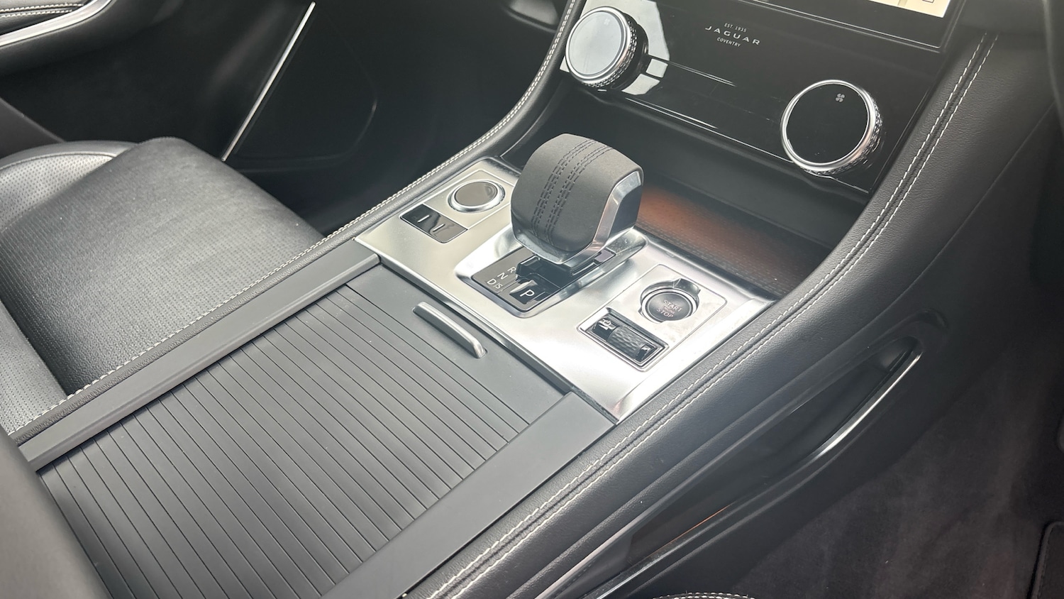 Used Jaguar F-Pace 2022 for sale - 76315279: Photo 35