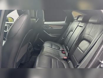 Used Jaguar F-Pace 2022 for sale - 76315279: Photo