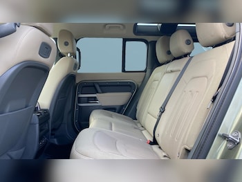 Used Land Rover Defender 2020 for sale - 78310238: Photo