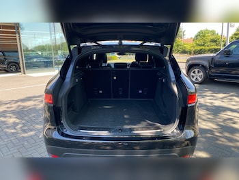 Used Jaguar F-Pace 2020 for sale - 79067631: Photo