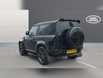 Used Land Rover Defender 2024 for sale - 77801898: Photo