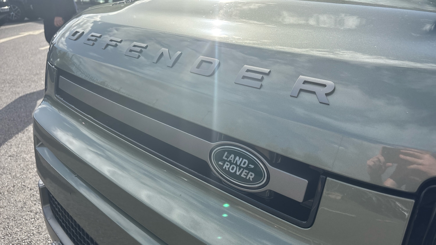 Used Land Rover Defender 2024 for sale - 76384892: Photo 32