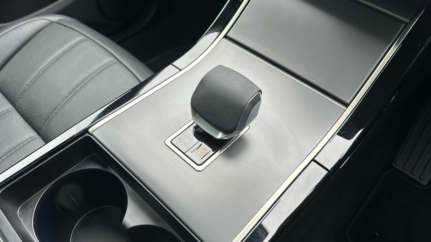 Used Land Rover Range Rover Evoque 2025 for sale - 76219006: Photo 13