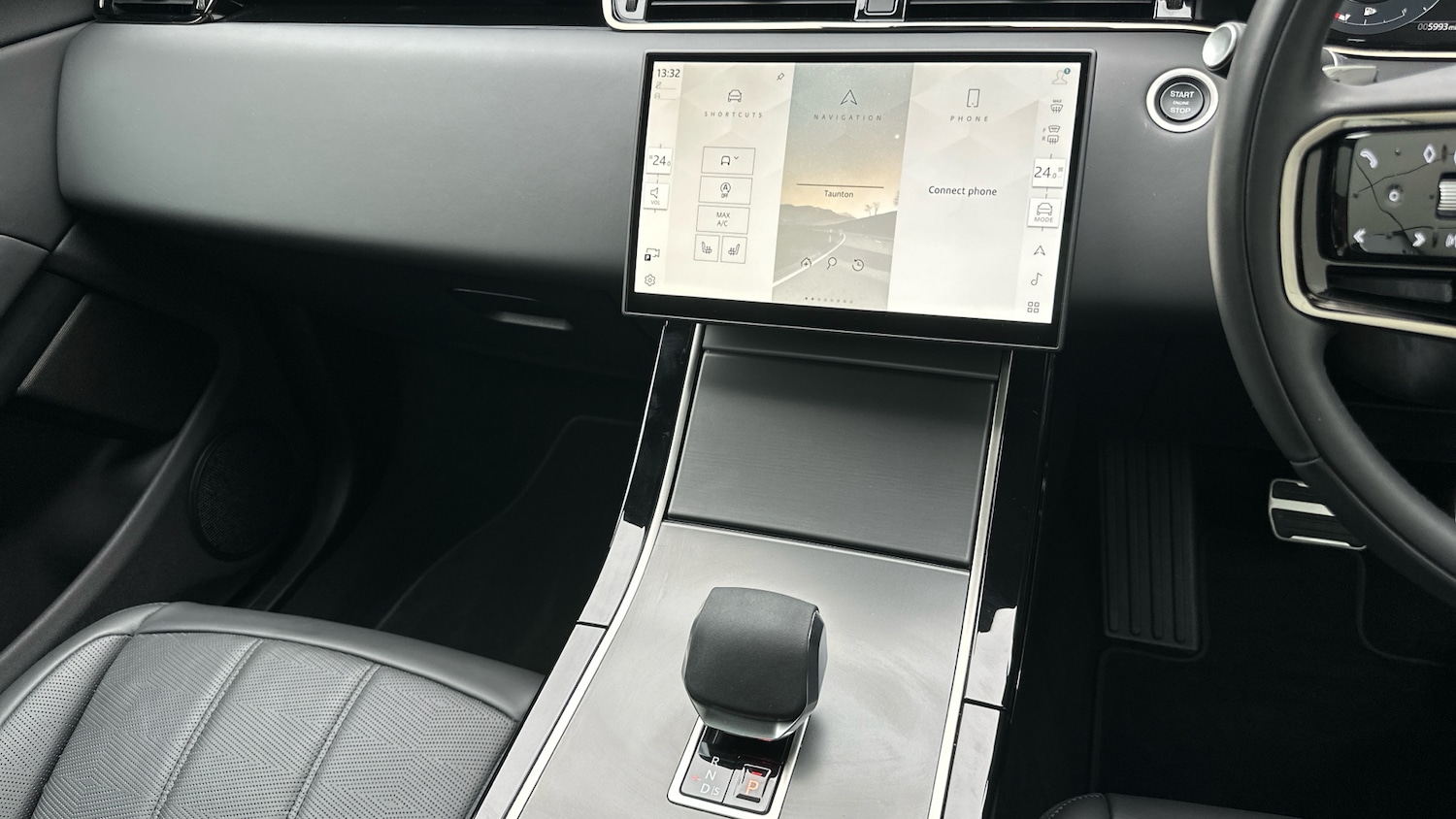 Used Land Rover Range Rover Evoque 2025 for sale - 76219006: Photo 14