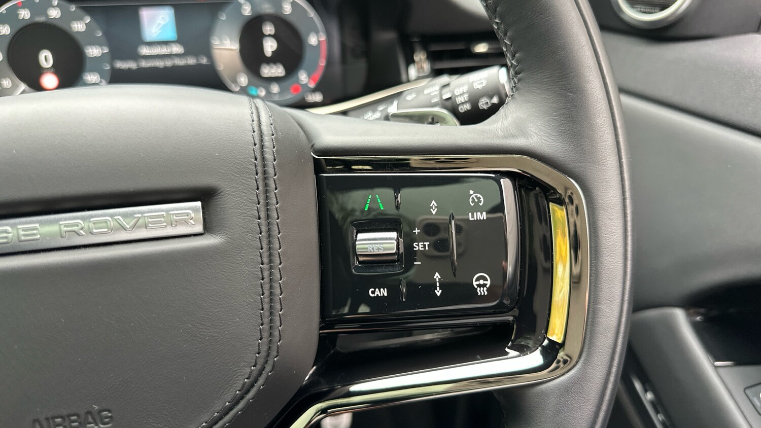 Used Land Rover Range Rover Evoque 2025 for sale - 76219006: Photo 24