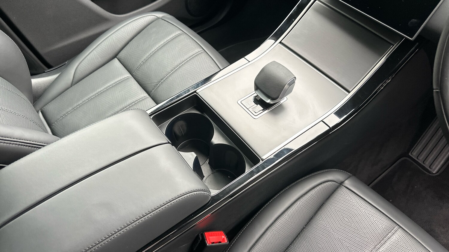 Used Land Rover Range Rover Evoque 2025 for sale - 76219006: Photo 45